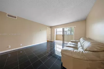 6075 N Sabal Palm Blvd #210, Tamarac, FL 33319 - Photo 9
