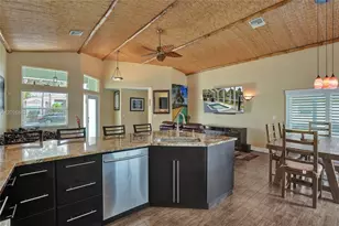 10639 Lago Welleby Dr, Sunrise, FL 33351 - Photo 21