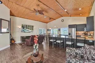 10639 Lago Welleby Dr, Sunrise, FL 33351 - Photo 13