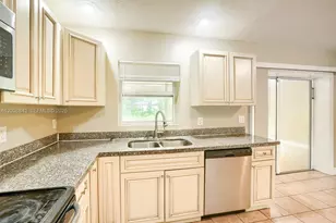 13355 N 43rd Rd N, West Palm Beach, FL 33411 - Photo 9