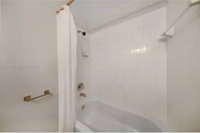 8942 W Flagler St #3, Miami, FL 33174 - Photo 23