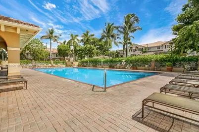 8942 W Flagler St #3, Miami, FL 33174 - Photo 29