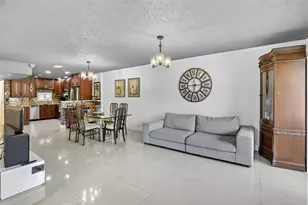 8941 S Hollybrook Blvd, Pembroke Pines, FL 33025 - Photo 17