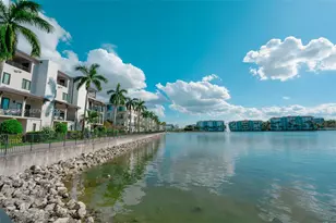 4745 NW 84th Ct, Doral, FL 33166 - Photo 39