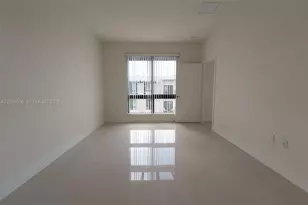 4745 NW 84th Ct, Doral, FL 33166 - Photo 13