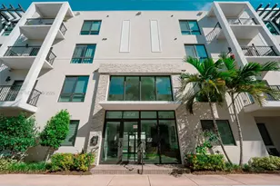 4745 NW 84th Ct, Doral, FL 33166 - Photo 3