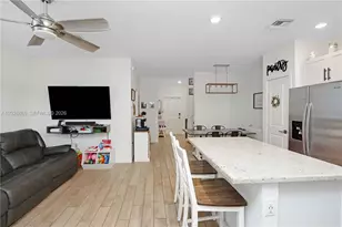 1036 SE 24th Ave, Homestead, FL 33035 - Photo 5