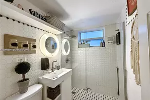 1115 Meridian Ave, Miami Beach, FL 33139 - Photo 9