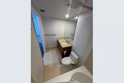 50 Biscayne Blvd #3303, Miami, FL 33132 - Photo 31