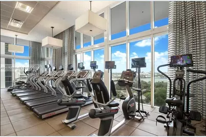 50 Biscayne Blvd #3303, Miami, FL 33132 - Photo 39