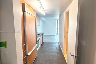 50 Biscayne Blvd, Miami, FL 33132 - Photo 11