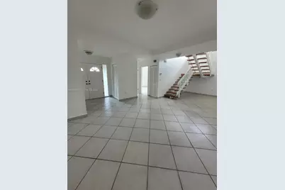 2438 SW 109th Ct, Miami, FL 33165 - Photo 3