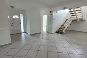2438 SW 109th Ct, Miami, FL 33165 - Photo 3