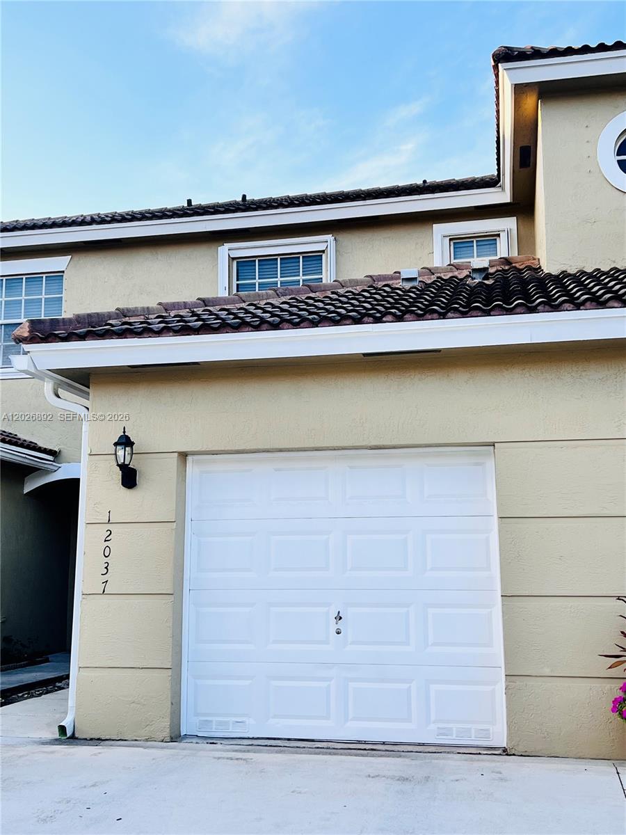 12037 SW 5th Ct - 12037 SW 5th Ct, Pembroke Pines, FL 33025 Luxury Property | Jose Angel Pina