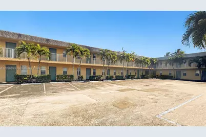 4081 N Dixie Hwy #20, Oakland Park, FL 33334 - Photo 11