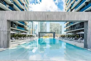 55 SW 9th St, Miami, FL 33130 - Photo 27