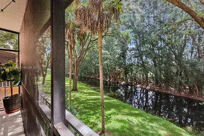 400 Commodore Dr #206, Plantation, FL 33325 - Photo 31