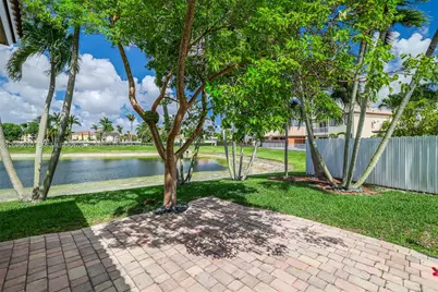 4402 SW 162nd Pl, Miami, FL 33185 - Photo 35
