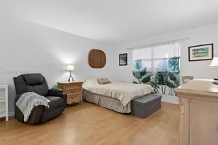 7807 Golf Cir Dr, Margate, FL 33063 - Photo 3