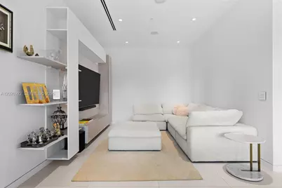 16500 Collins Ave #TH-8, Sunny Isles Beach, FL 33160 - Photo 11
