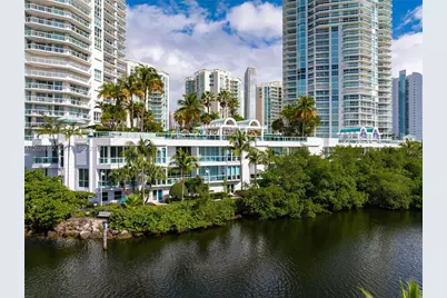 16500 Collins Ave #TH-8, Sunny Isles Beach, FL 33160 - Photo 45