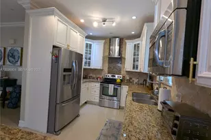 11405 NW 48th Ct, Coral Springs, FL 33076 - Photo 9