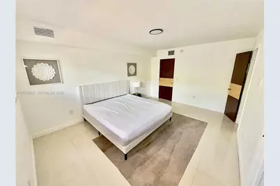 1035 94th St #3, Bay Harbor Islands, FL 33154 - Photo 9