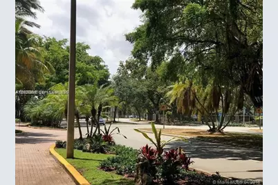 1800 Sans Souci Blvd #305, North Miami, FL 33181 - Photo 15