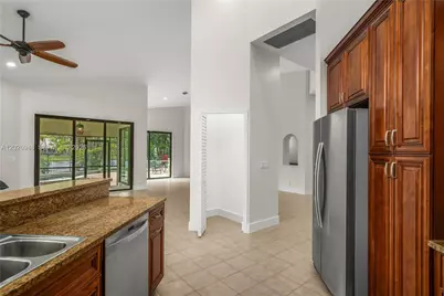 1087 Deerwood Ln, Weston, FL 33326 - Photo 53