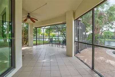 1087 Deerwood Ln, Weston, FL 33326 - Photo 17