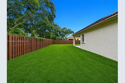 16204 Opal Creek Dr, Weston, FL 33331 - Photo 5