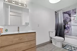2500 Parkview Dr, Hallandale Beach, FL 33009 - Photo 23