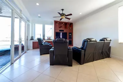 18991 SW 32nd St, Miramar, FL 33029 - Photo 17