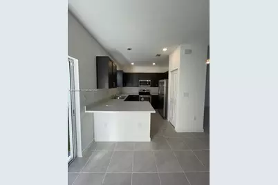 2634 SE 11th Ct #2634, Homestead, FL 33035 - Photo 5
