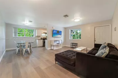 6198 SW 63rd St, South Miami, FL 33143 - Photo 3