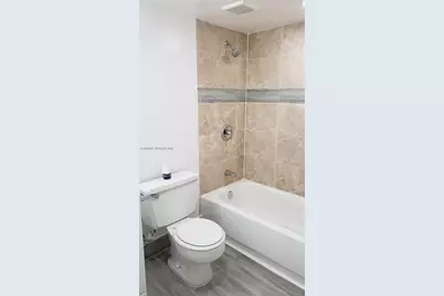 1325 W 68th St #214, Hialeah, FL 33014 - Photo 19