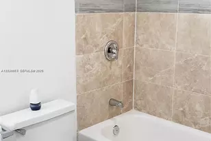 1325 W 68th St, Hialeah, FL 33014 - Photo 19