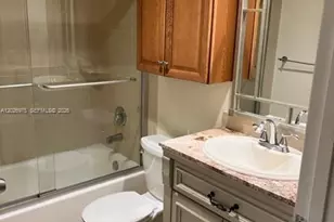 10733 Cleary Blvd, Plantation, FL 33324 - Photo 7