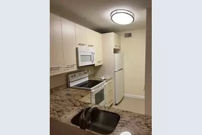 10733 Cleary Blvd #112, Plantation, FL 33324 - Photo 1