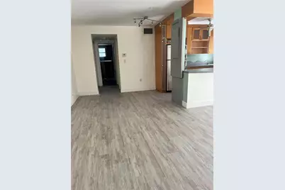 240 Collins Ave #2B, Miami Beach, FL 33139 - Photo 3