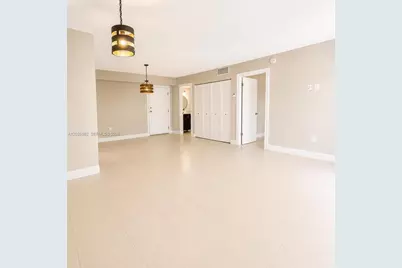 8335 SW 72nd Ave #109D, Miami, FL 33143 - Photo 5