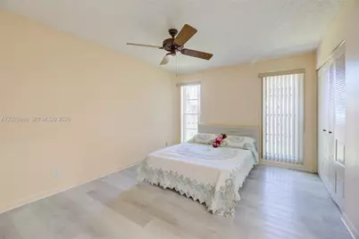 9039 NW 21st Ct, Coral Springs, FL 33071 - Photo 27