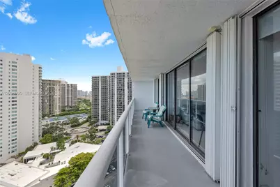 20515 E Country Club Dr #2146, Aventura, FL 33180 - Photo 7