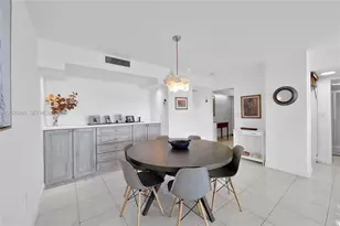 20515 E Country Club Dr, Aventura, FL 33180 - Photo 21