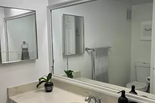 301 Racquet Club Rd, Weston, FL 33326 - Photo 11