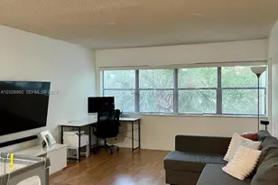 301 Racquet Club Rd, Weston, FL 33326 - Photo 3