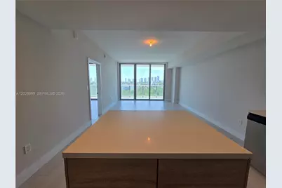 16385 Biscayne Blvd #1019, North Miami Beach, FL 33160 - Photo 15