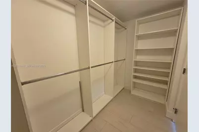 16385 Biscayne Blvd #1019, North Miami Beach, FL 33160 - Photo 33