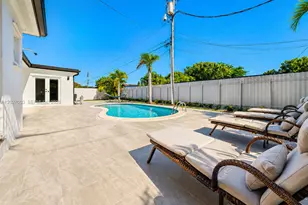 2761 SW 92nd Pl, Miami, FL 33165 - Photo 27