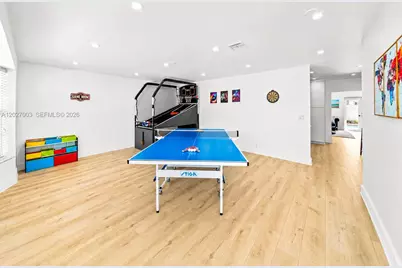 2761 SW 92nd Pl, Miami, FL 33165 - Photo 15